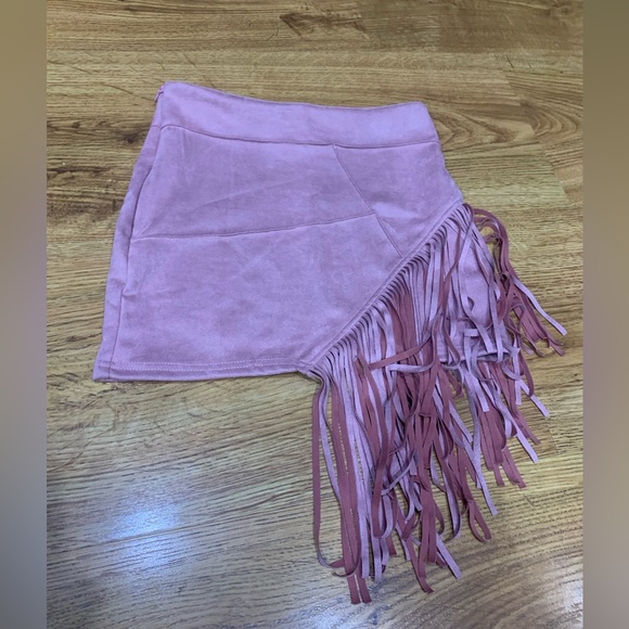 Skirt - Picture 2 of 2